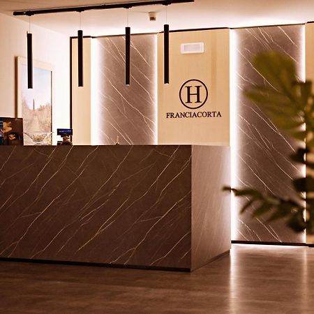Hotel Franciacorta Paderno Franciacorta Eksteriør bilde
