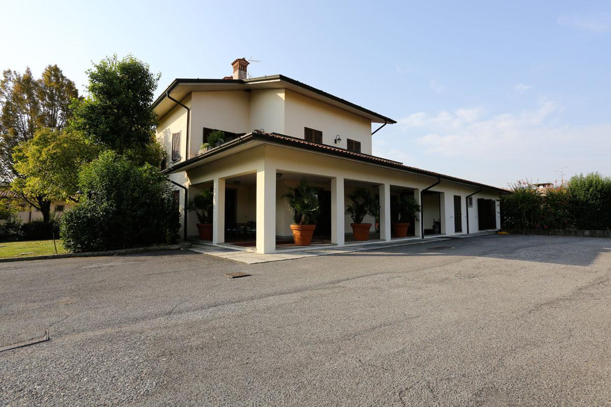 Hotel Franciacorta Paderno Franciacorta Eksteriør bilde