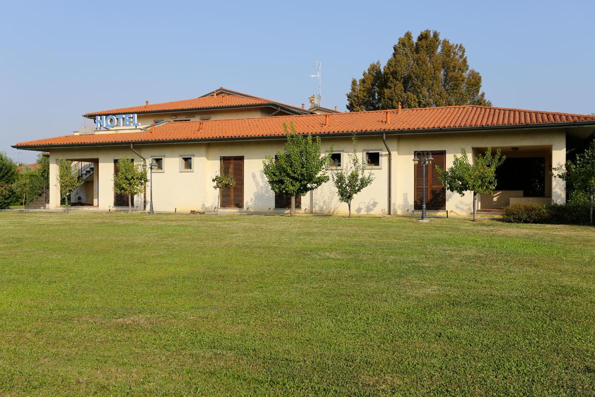 Hotel Franciacorta Paderno Franciacorta Eksteriør bilde